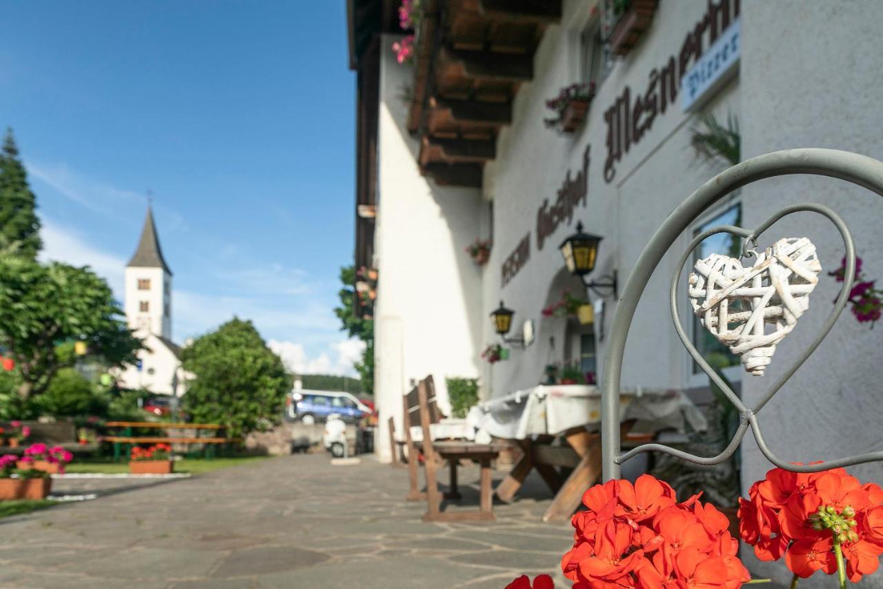 Hotel Gasthof Mesnerwirt Oberinn Exterior foto