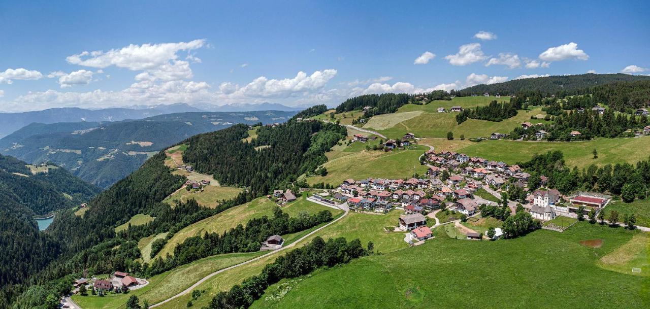 Hotel Gasthof Mesnerwirt Oberinn Exterior foto